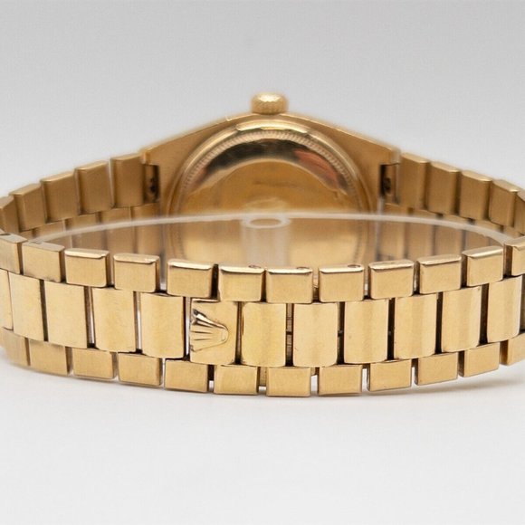 WOW!! Rolex 2CT Men's 18k Gold Watch! - Picture 8 of 9